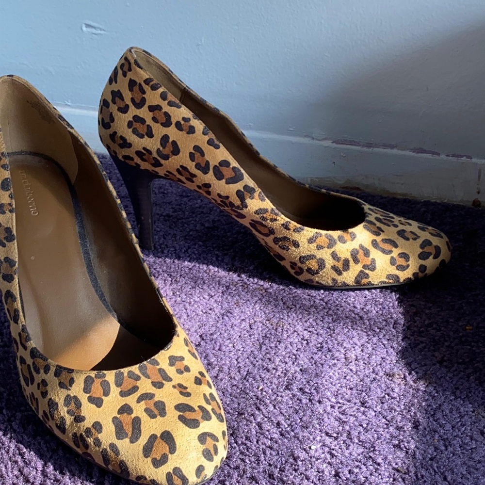 Liz Claiborne Cheetah Print Heels
